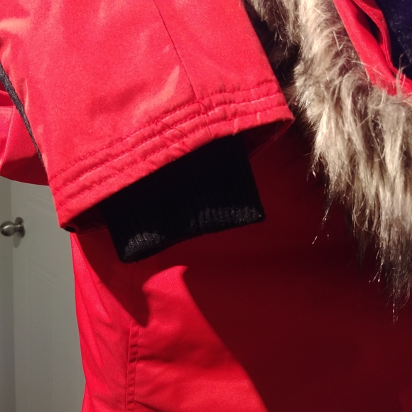 Winter coat - Picture 4 of 7